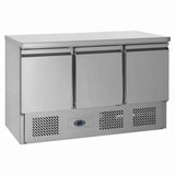 GASTRONORM PREP COUNTER. 3 DOOR FRIDGE