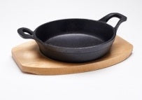 SIZZLER CAST IRON ROUND MINI SKILLET & TRIVET