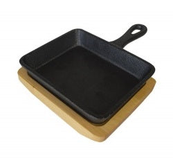 SIZZLER SQUARE MINI SKILLET & TRIVET