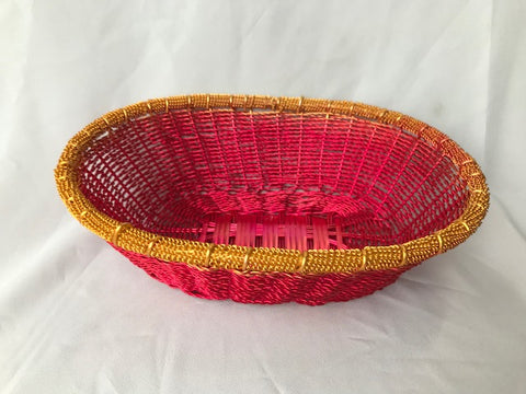 WIRE OVAL BASKET IN RED