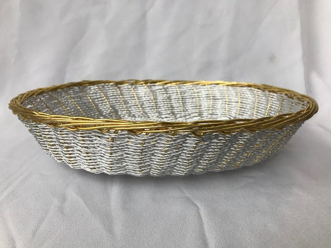 WIRE OVAL BASKET SILVER AND GOLD